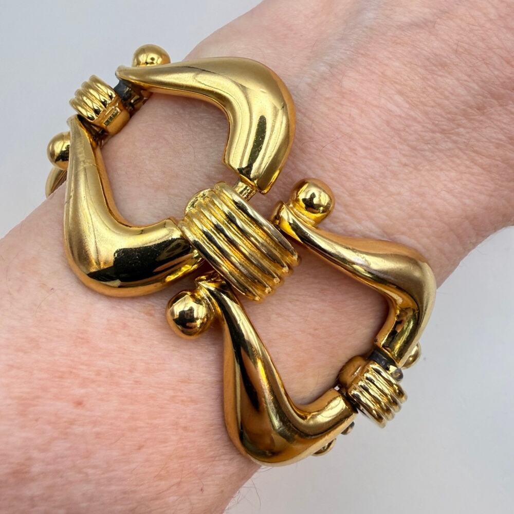 Vintage Gold Tone Horse Bit Link Bracelet Chunky Articulated Shiny 6 Inch
